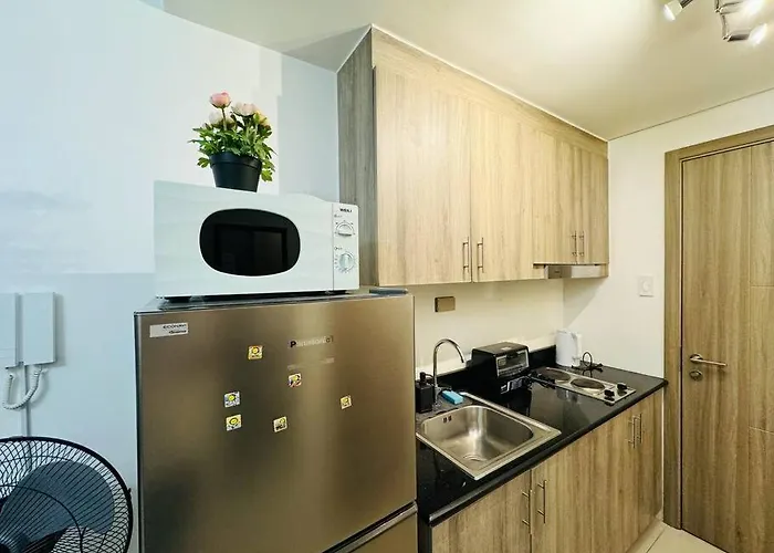 Citispace 1br Condotel At Fame Residences #fm42a Manila